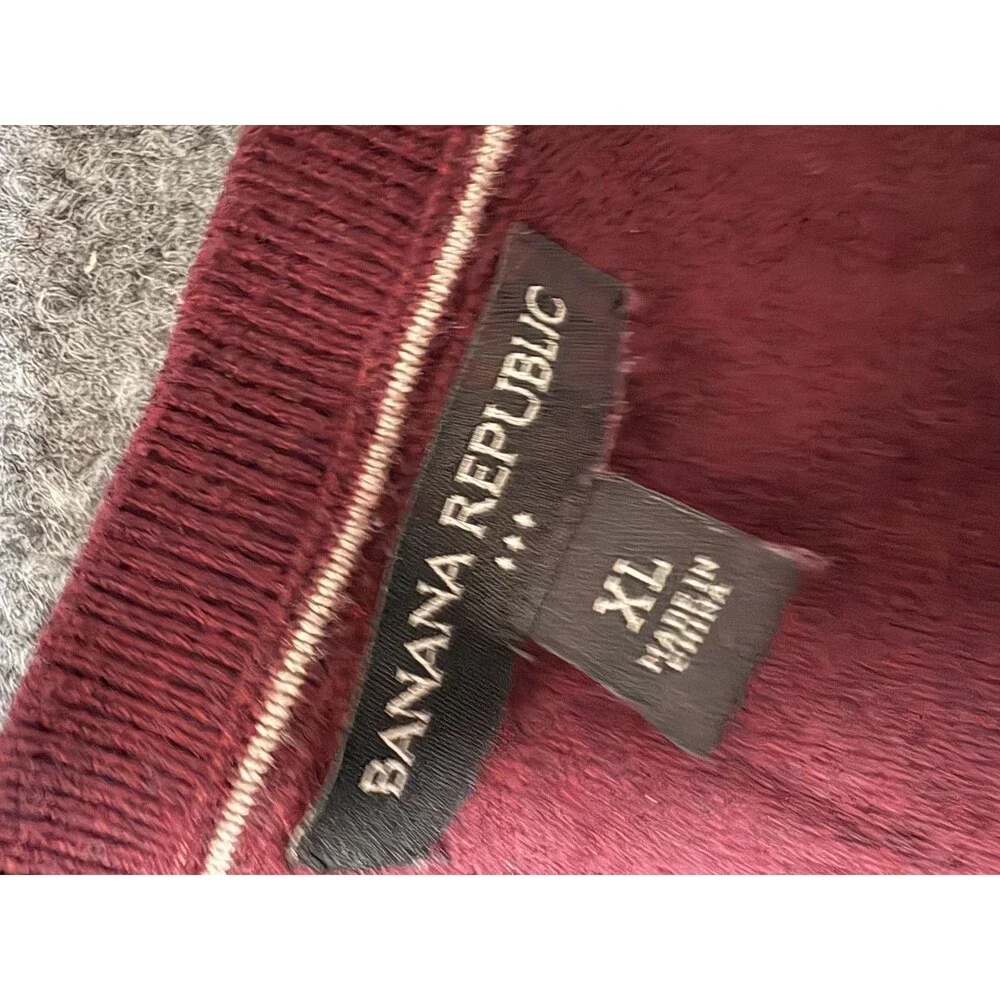Banana Republic Sweater Mens XL Red V-Neck Cotton Blend Lightweight Pullover